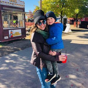 Meet your Posher, Elizabeth